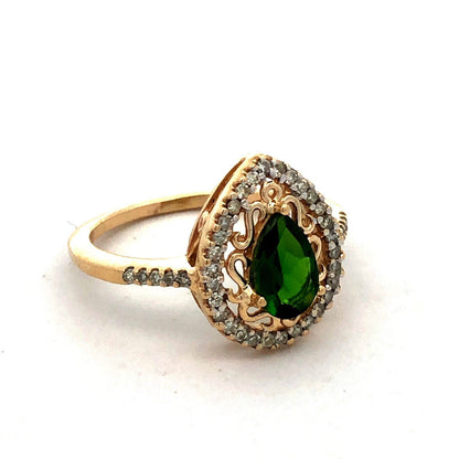 Estate 10K Yellow Gold Pear Cut Emerald Diamond Halo Engagement Ring