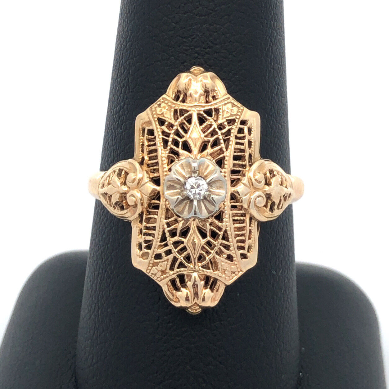 Vintage 10K Yellow Gold Diamond Floral Filigree Statement Finger Ring