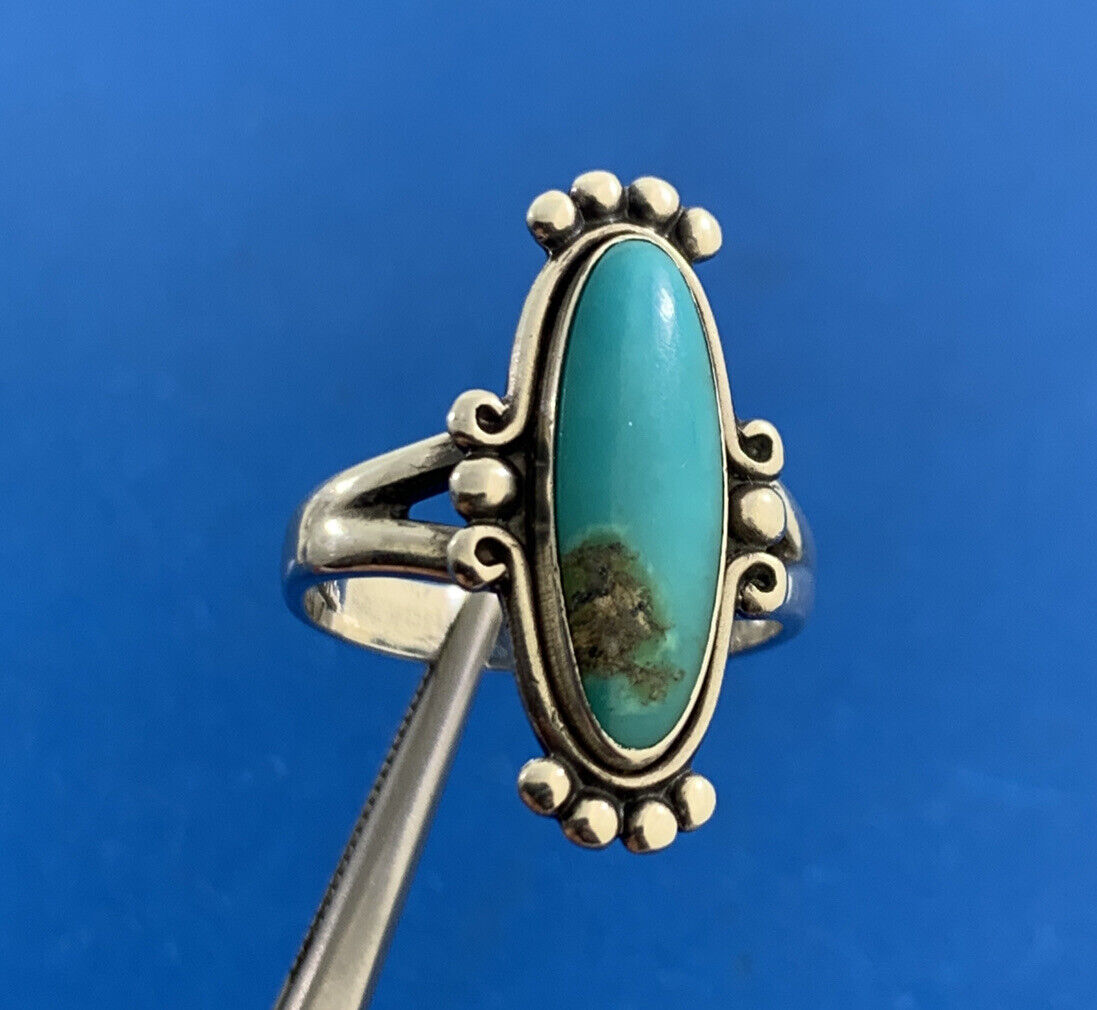 Native American Signed 925 Sterling Silver Oval Turquoise Ring