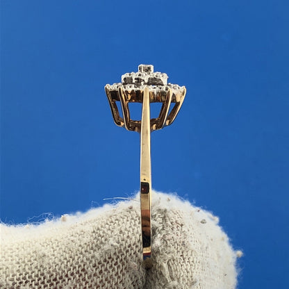 Gorgeous 10k Yellow Gold Round Cut Diamond Pointed Star Dome Ring Size 6.75