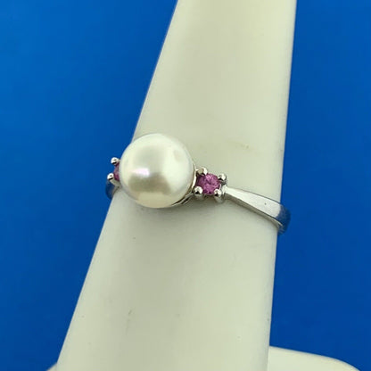 Designer 10K White Gold Pearl Ruby Accented Size 7 Ring