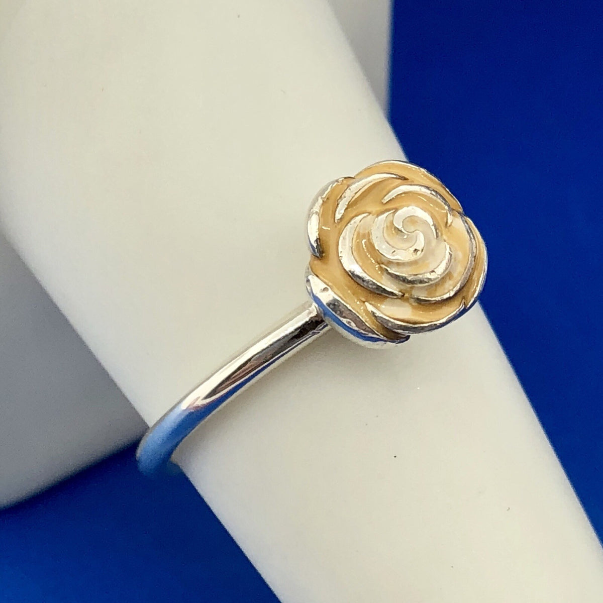 Pandora ALE Sterling Silver 925 Gold Cream Enamel Blooming Rose Flower Ring