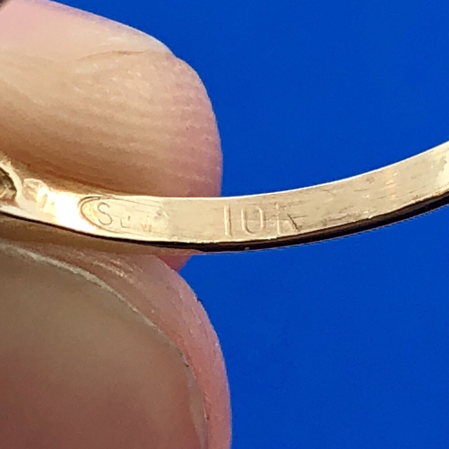 Exquisite Art Deco 10K Yellow Gold Diamond Amethyst Floral February Ring