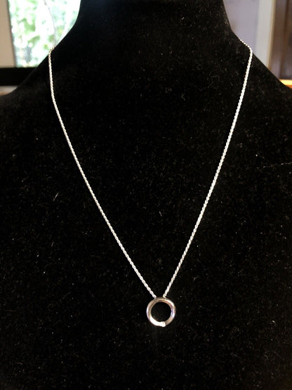 Designer Italy 10K White Gold Diamond Infinity Eternity Circle Pendant Necklace