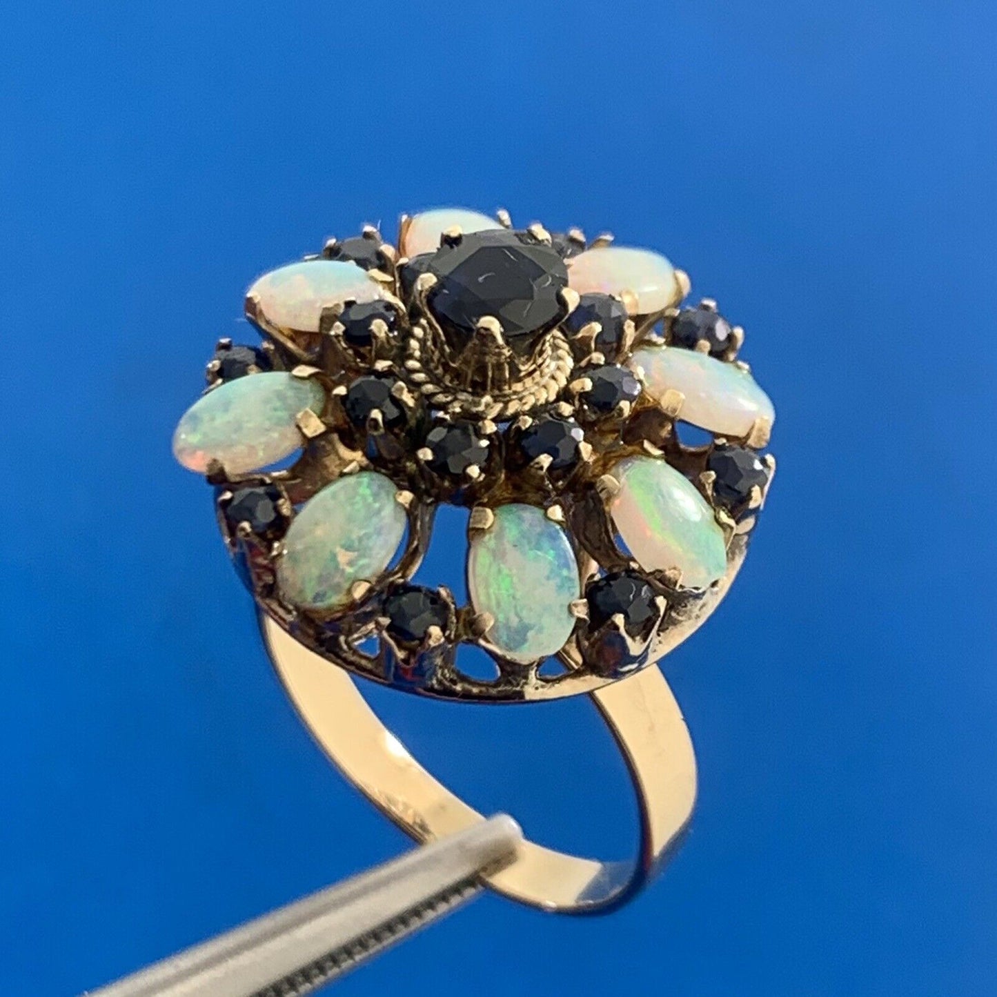 Estate 14K Yellow Gold Sapphire Opal Princess Empire Stacked Dome Cocktail Ring