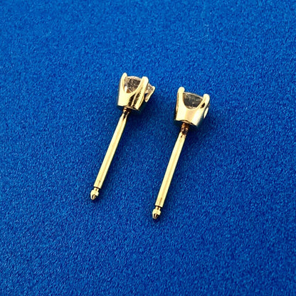 Estate Designer 14K Yellow Gold Round Diamond Pierced Starter Stud Earrings