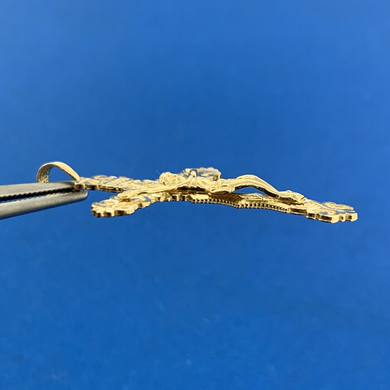 Designer 10K Yellow Gold Textured Crucifix Cross Religious Statement Pendant