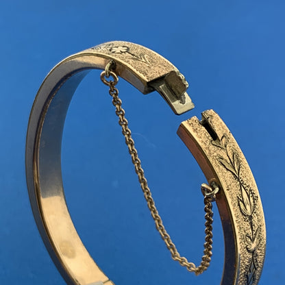 Antique Victoria Gold Filled Floral Etched Textured Hinged Bangle Bracelet