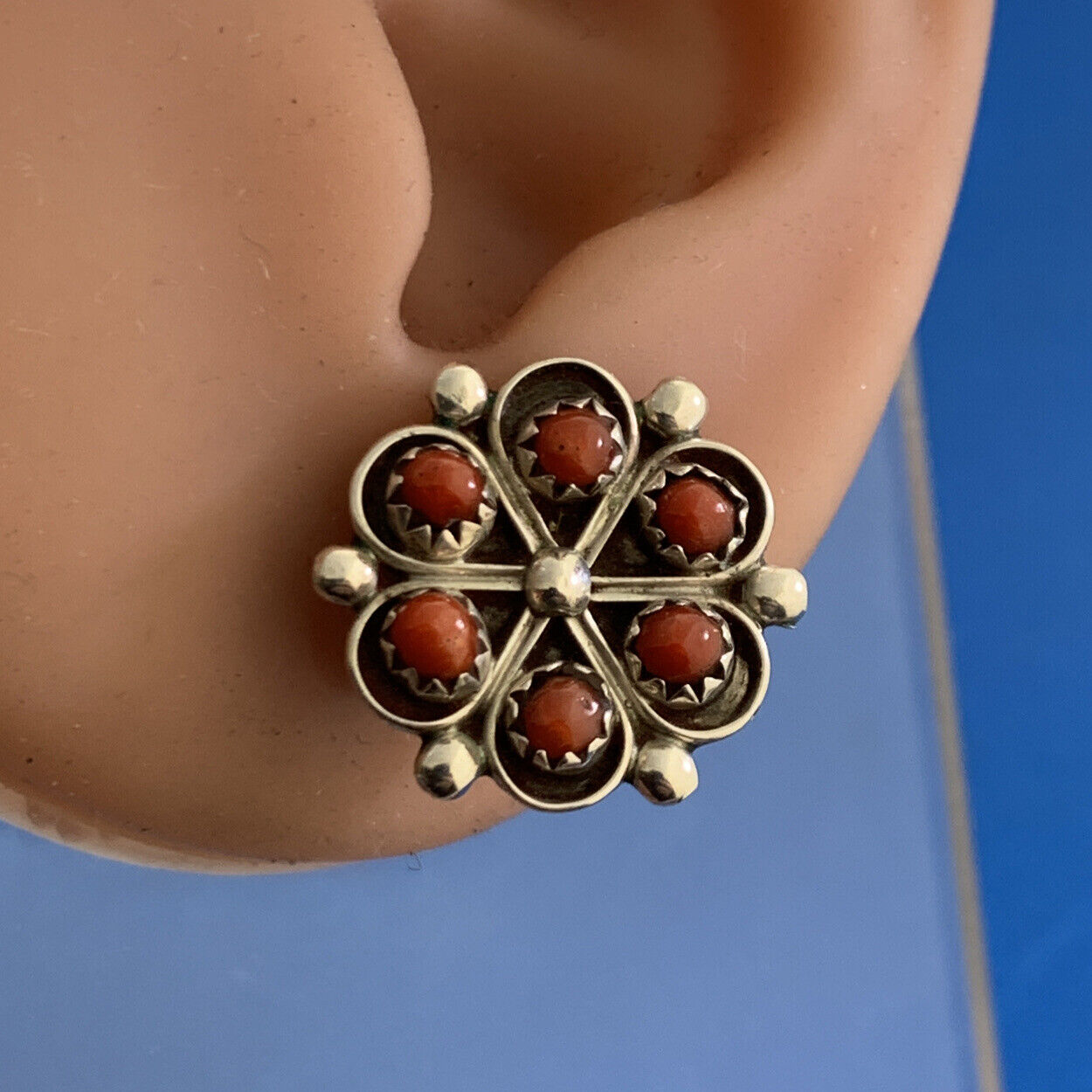 Native American 925 Sterling silver Unmarked Coral Flower Stud Earrings