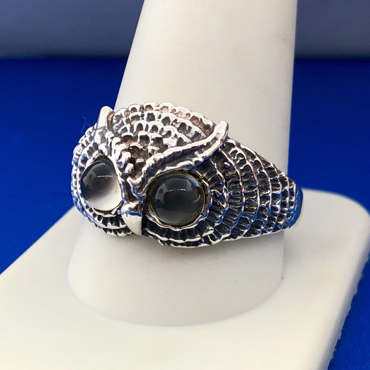 Artisan Sterling Silver Mens Moonstone Owl Textured Wisdom Prophecy Dome Ring