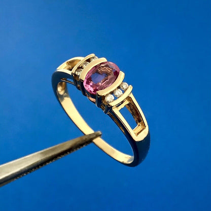 Vintage 10K Yellow Gold Oval Pink Sapphire Diamond Accent Cocktail Ring