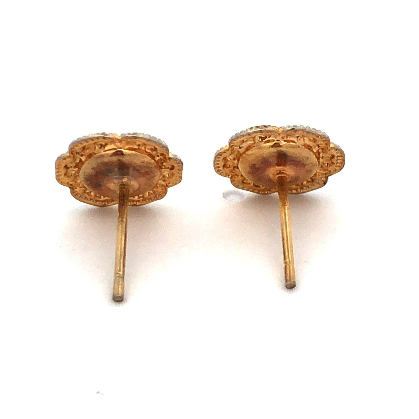 Vintage 14K Yellow Gold Round Cabochon Jade Flower Shaped Stud Earrings