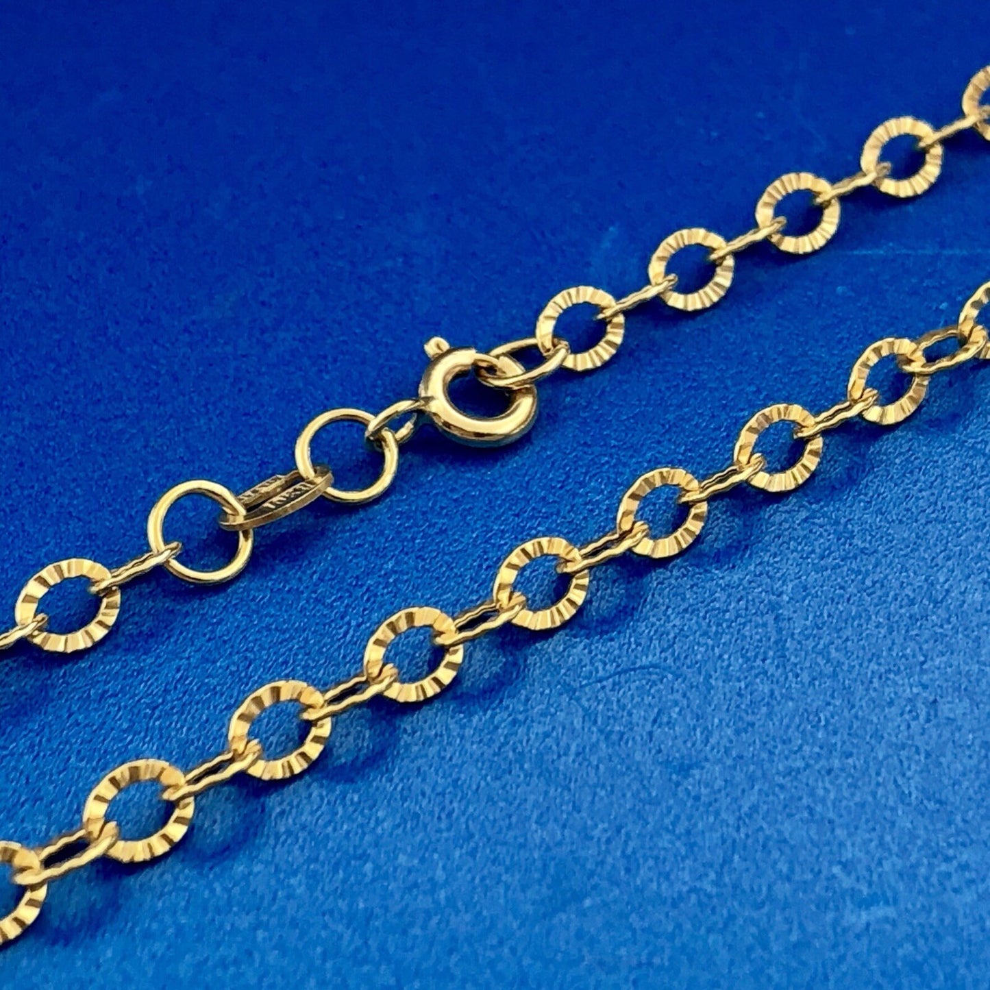 Michael Anthony MA Italy 10K Yellow Gold Textured Oval Link Chain Necklace