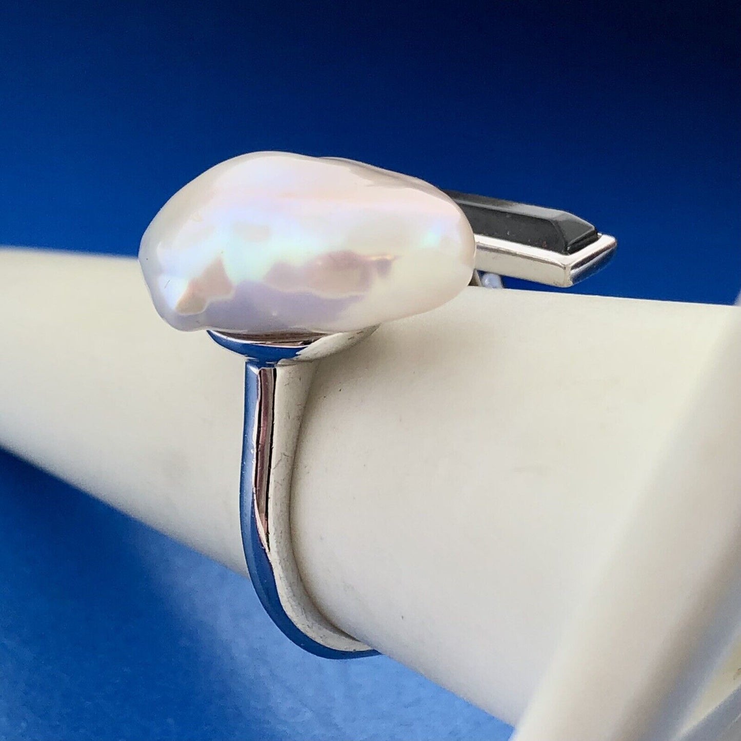 Retro Modernist 925 Sterling Silver Freshwater Pearl Hematite Adjustable Ring