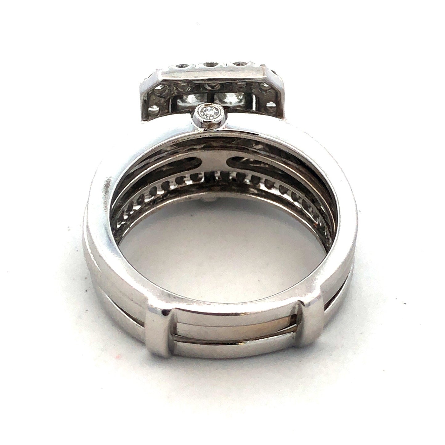 Designer 14k White Gold Princess Invisible Set Diamond Round Wedding Ring Set