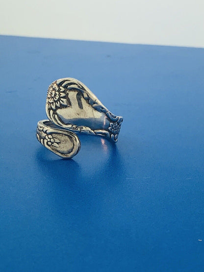 Vintage Sterling Silver 925 Floral Design Bypass Spoon Adjustable Ring
