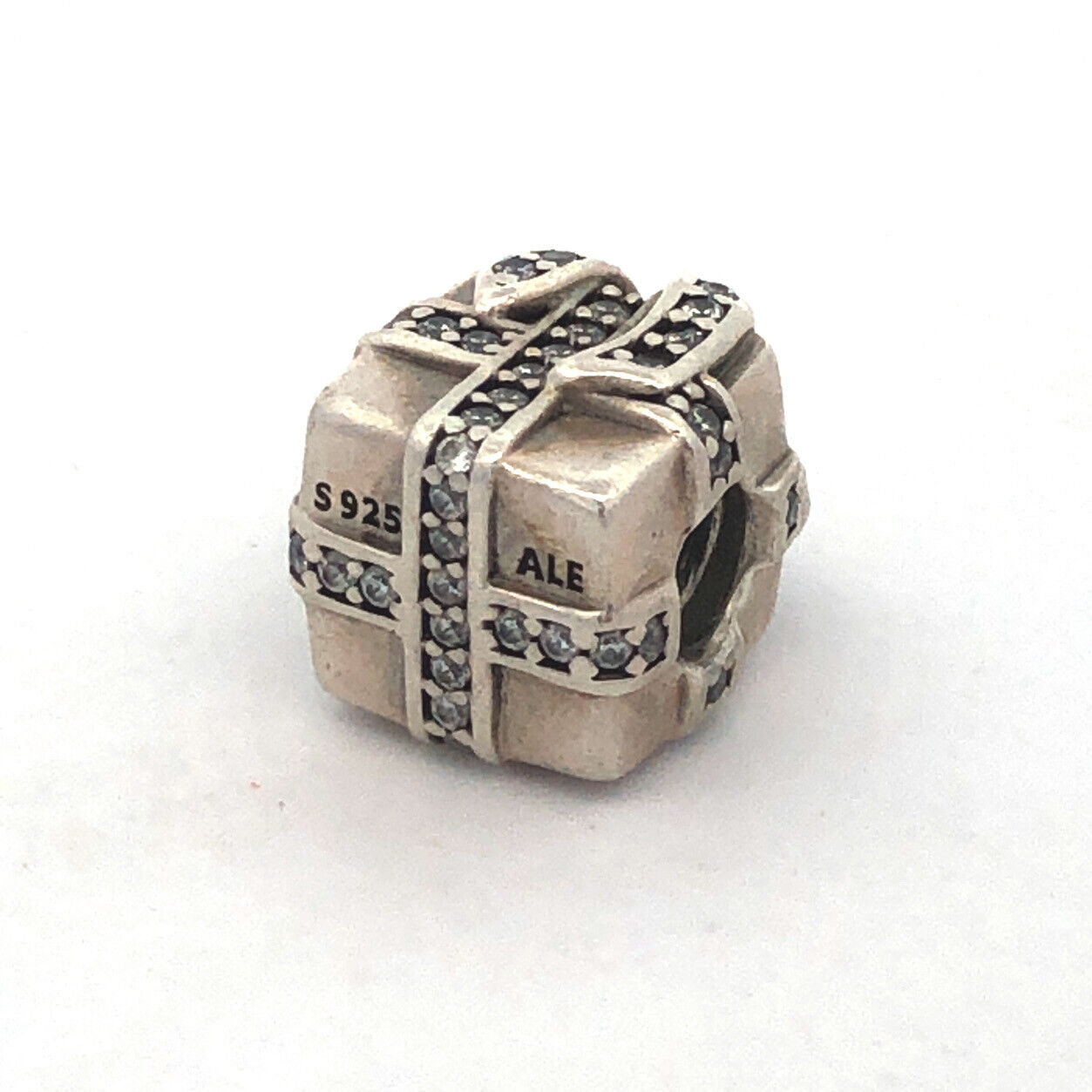 Retired PANODRA 925 Sterling Silver CZ Sparkling Surprise Gift Charm 791400CZ