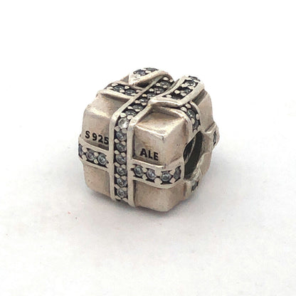 Retired PANODRA 925 Sterling Silver CZ Sparkling Surprise Gift Charm 791400CZ