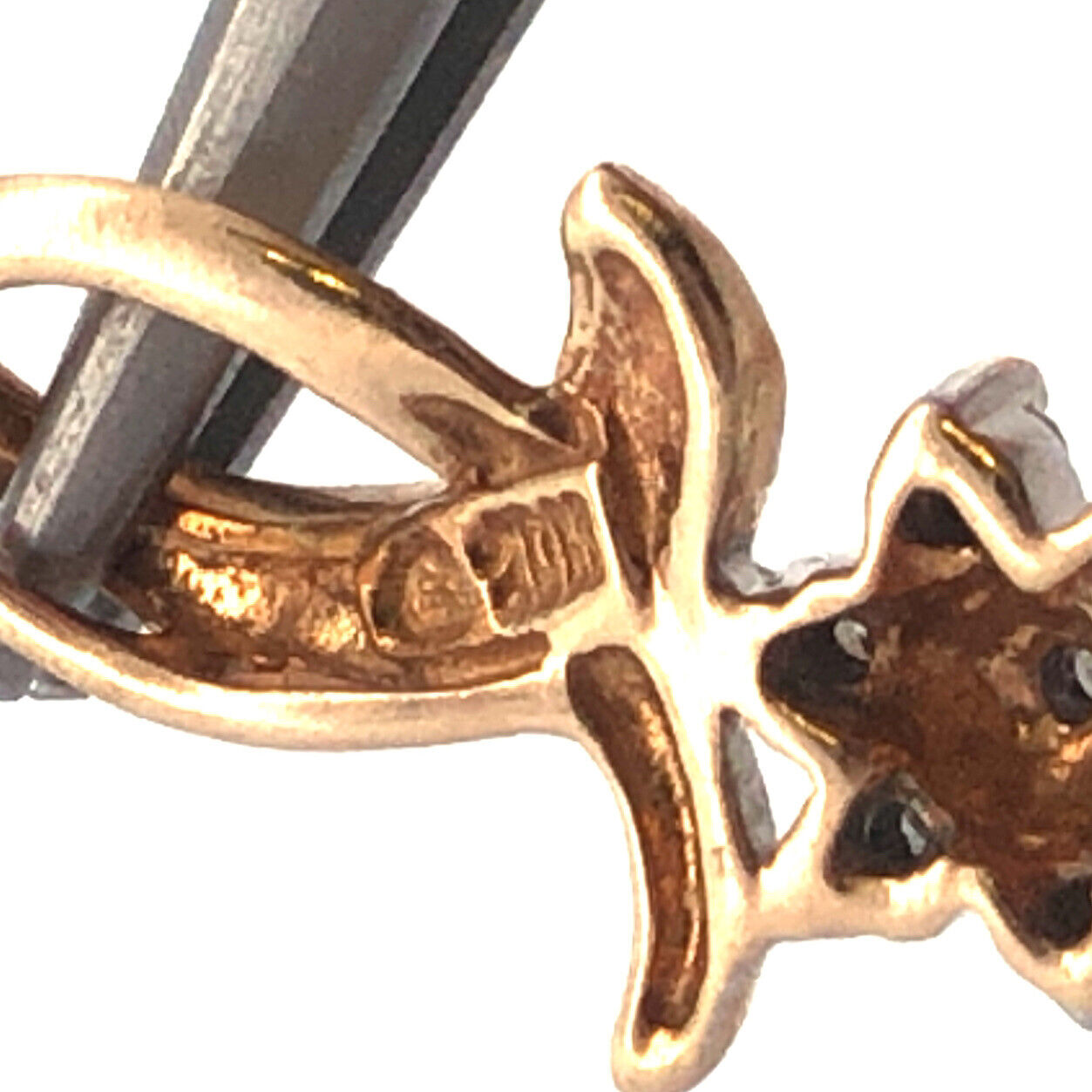 Designer 10K Yellow Gold Round Diamond Flower Pendant