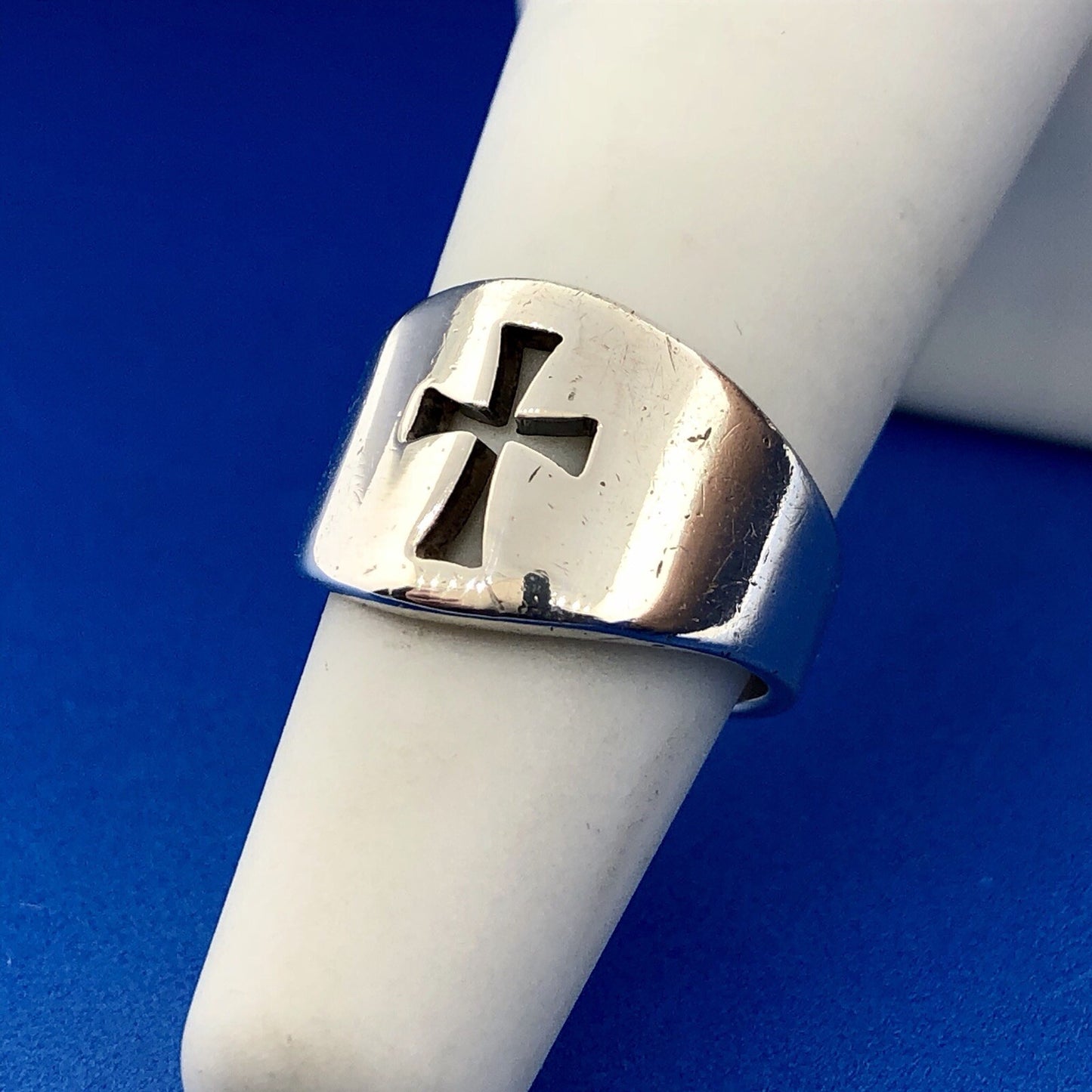 James Avery Sterling Silver 925 Wide Crosslet Designer Size 4.75 Cross Ring