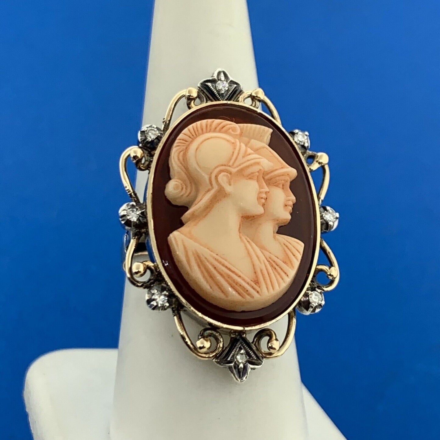 Vintage 14K Yellow Gold Double Carved Soldier Cameo Diamond Accent Etruscan Ring