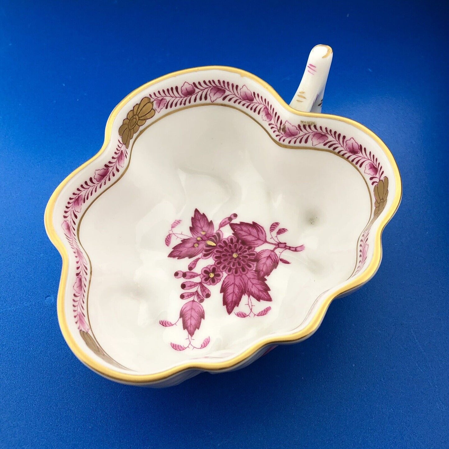 Vintage Herend Hugary Raspberry Chinese Bouquet Apponyi Deep Leaf Nappy Dish