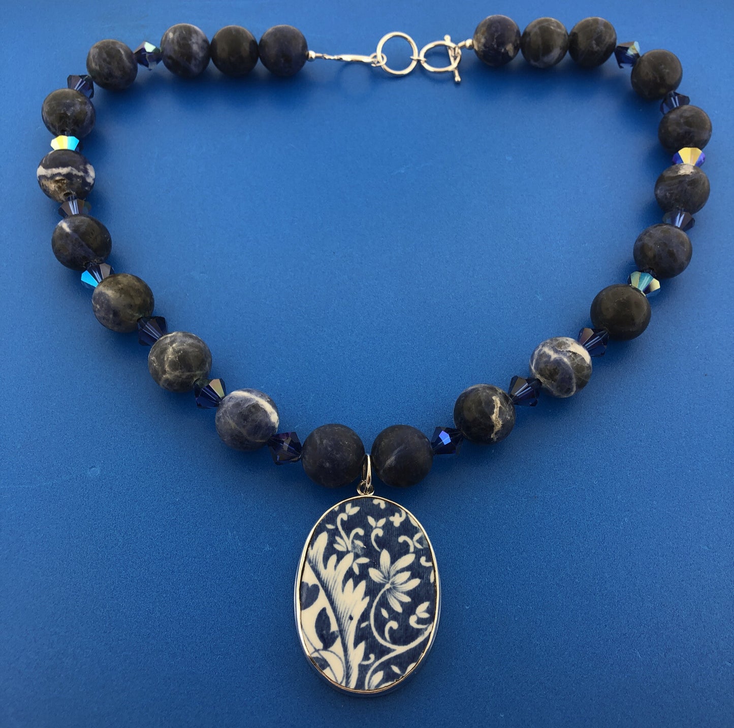 Stunning Sterling Silver 925 Blue Jasper Fine China Pendant 19" Toggle Necklace