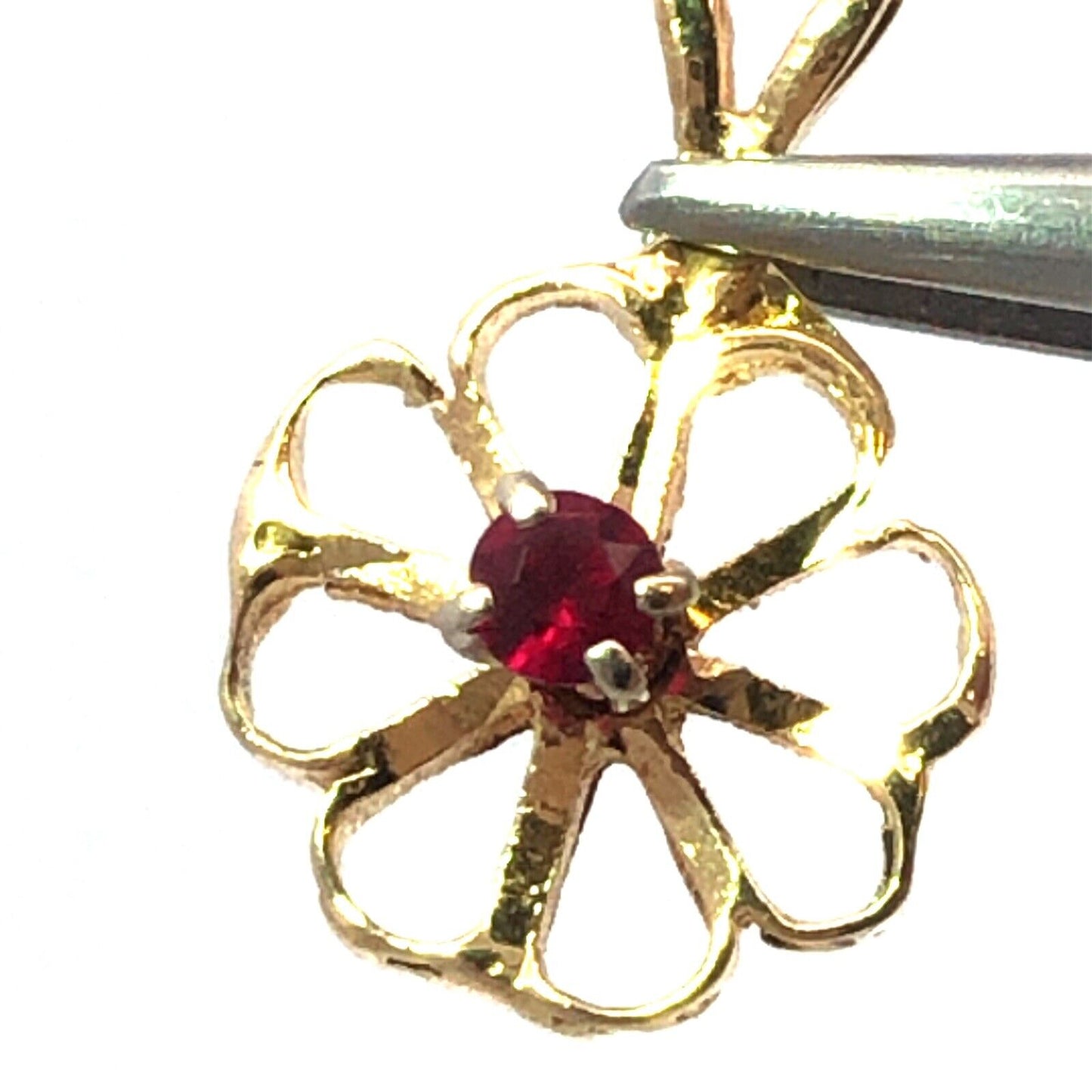 Designer 14K Yellow Gold Red Spinel Cutout Four-Leaf Clover Flower Pendant