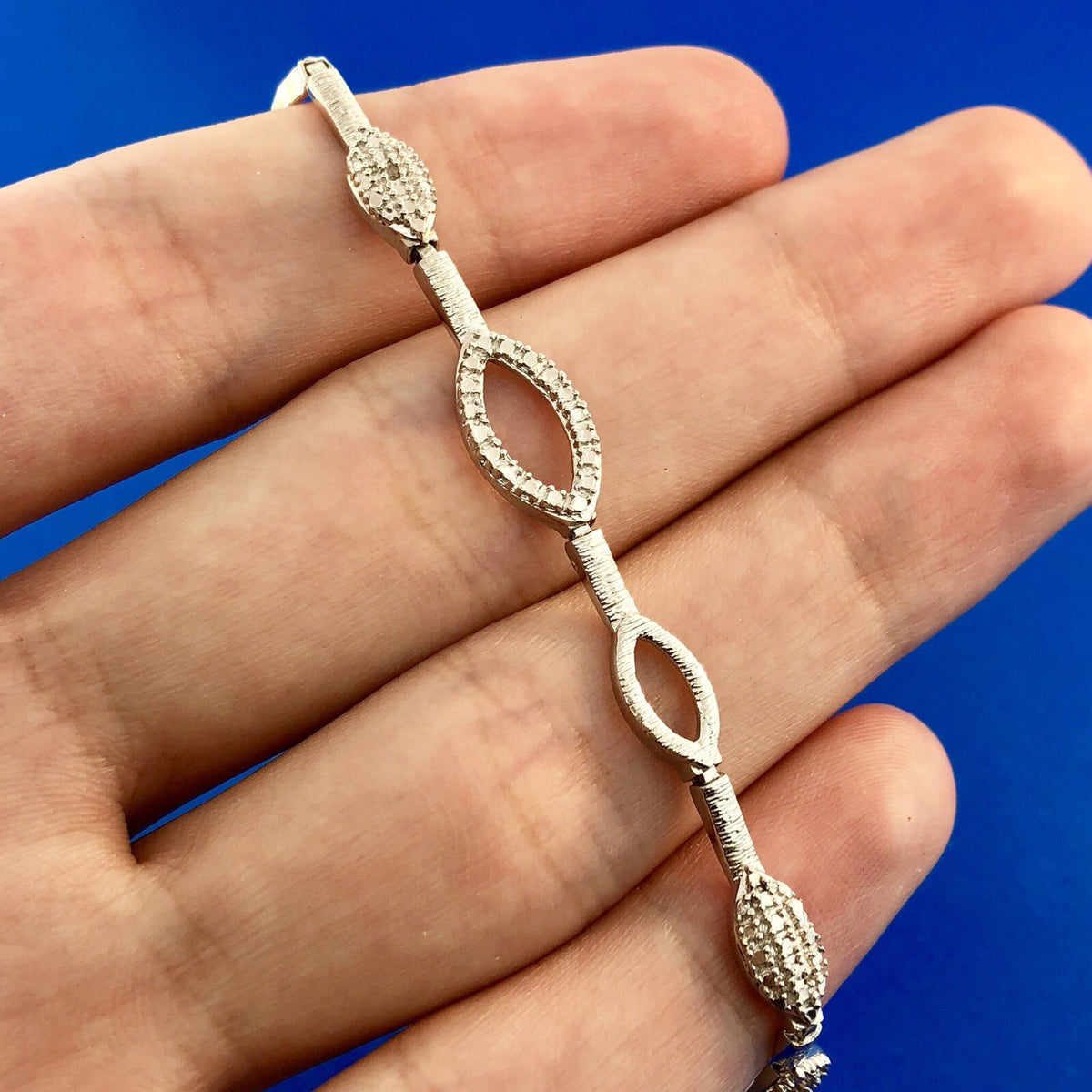 Designer 925 Sterling Silver Diamond Oval Illusion Link Tennis Bracelet