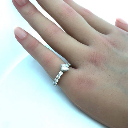 Estate 950 Platinum Princess Square Diamond Engagement Wedding Ring