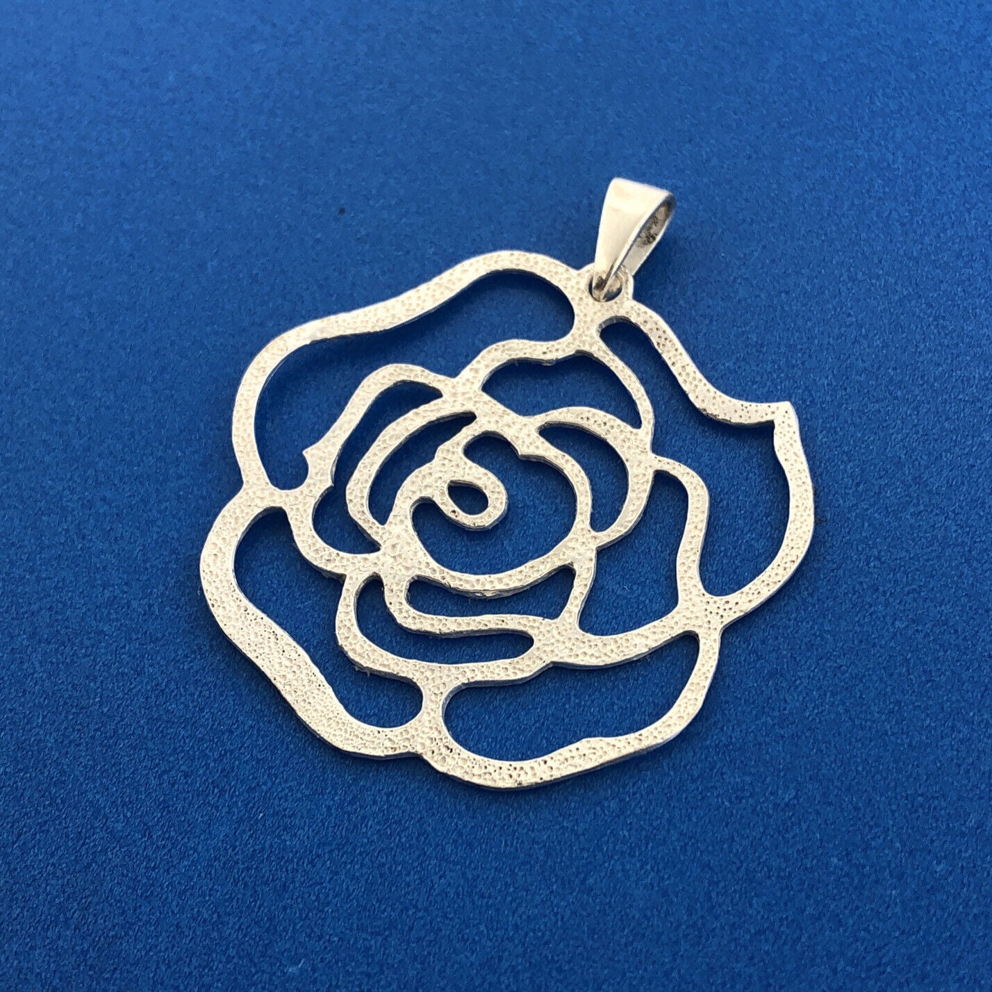 Designer FAS Sterling Silver 925 Openwork Rose Flower Dangle Pendant