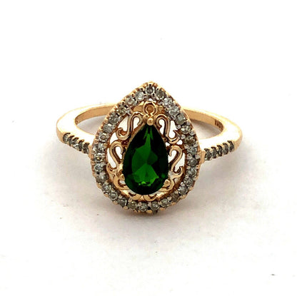 Estate 10K Yellow Gold Pear Cut Emerald Diamond Halo Engagement Ring
