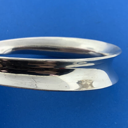Taxco Artisan PAZ.  925 Sterling Silver Ribbed Wave Modernist Bangle Bracelet