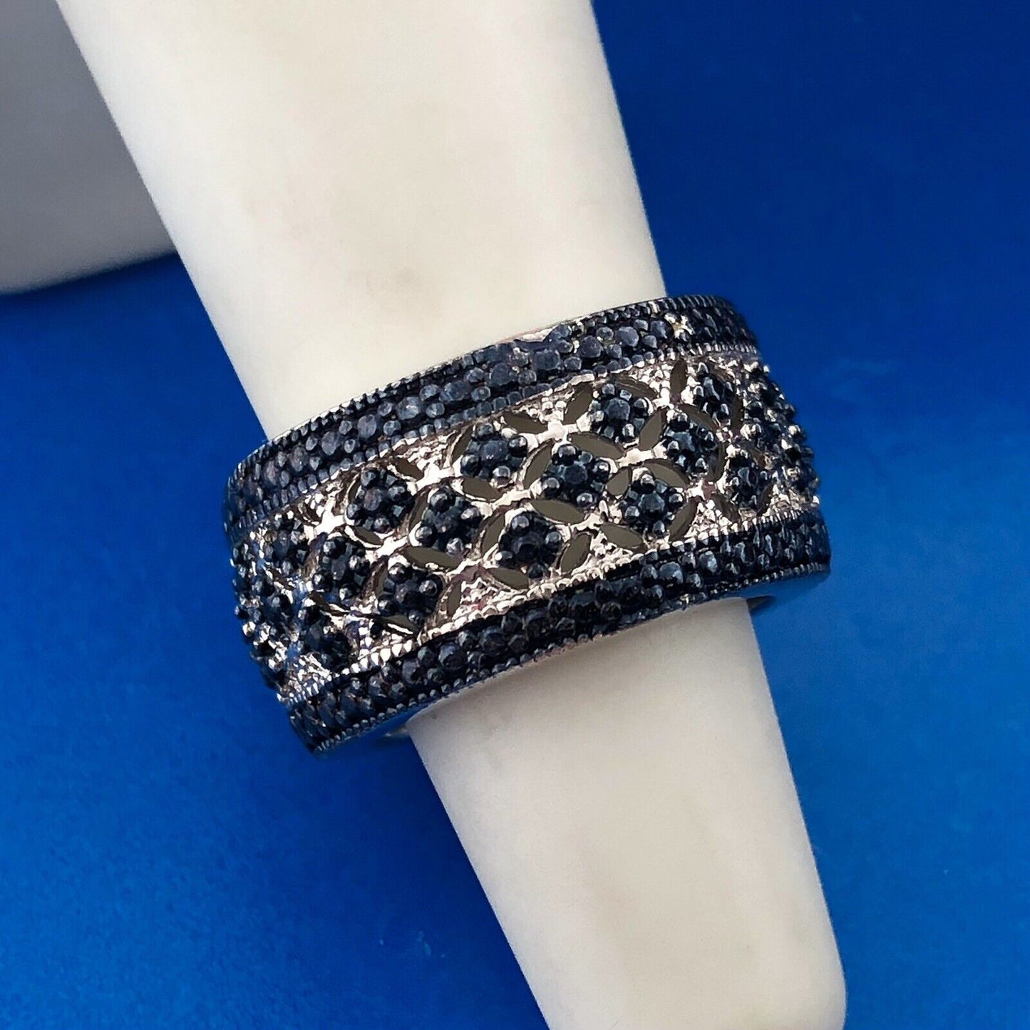 Designer 925 Sterling Silver Black Diamond Illusion Cutout Cigar Band Ring