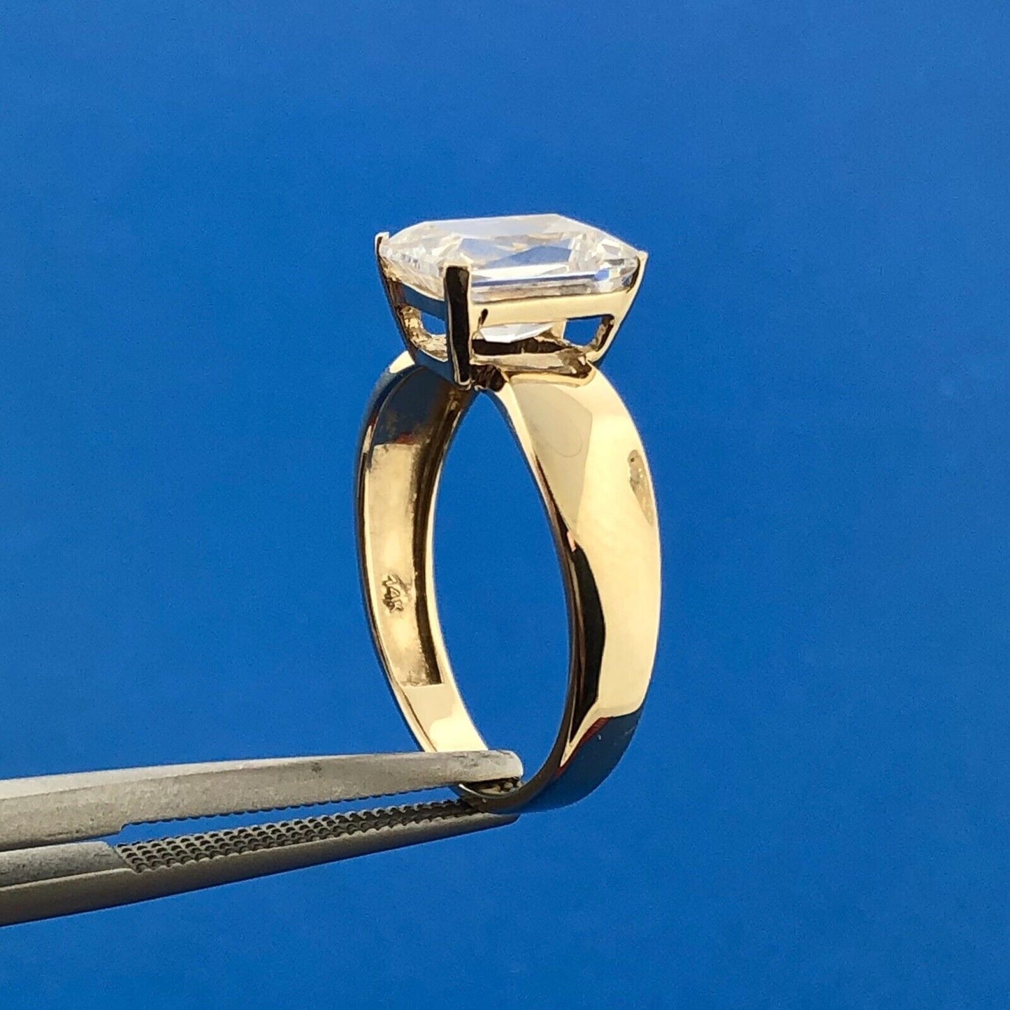 Designer JWBR 14k Yellow Gold Radiant Cut Cubic Zirconia Soliatire Ring Size 7