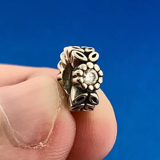 Authentic PANDORA 791224CFW Sparkling Twice As Nice Flower Bead Charm Retired