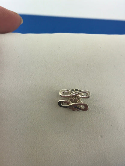 Designer 925 Sterling Silver Infinity Ribbon Figure Eight Stud Earrings