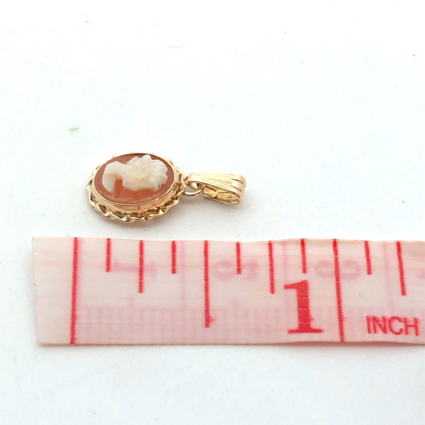 Vintage 14K Yellow Gold Oval Cameo Bust Petite Pendant