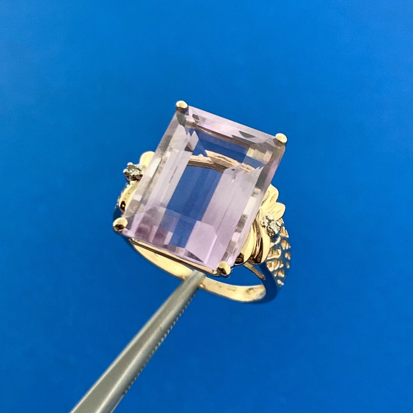 CID 10K Yellow Gold Amethyst Diamond Accent Statement Cocktail Ring