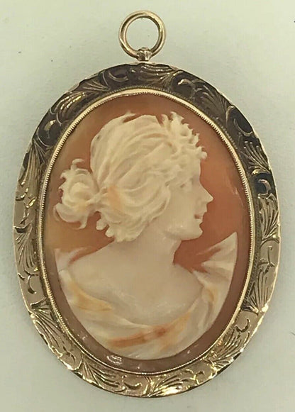 Victorian 10K Yellow Gold Oval Carved Cameo Floral Scroll Brooch Pendant