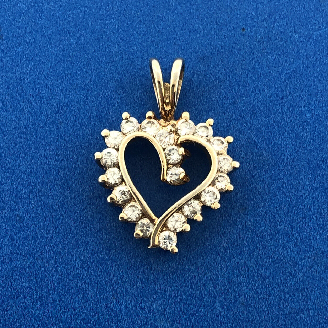 Designer 925 Sterling Silver Vermeil White Amethyst Heart Love Charm Pendant