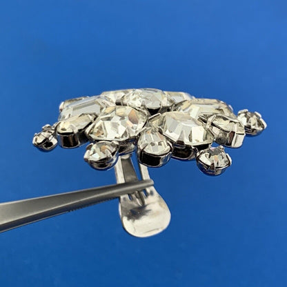 Retro Weiss Austrian Crystal Rhinestone Snowflake Starburst Clip On Earrings