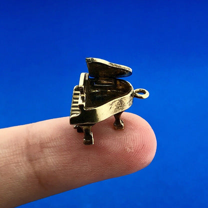 Vintage Wells Sterling Silver 925 Gold Wash Grand Baby Piano Movable Charm