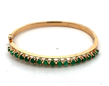 Estate 14K Yellow Gold Emerald May Anniversary Hinged Bangle Bracelet
