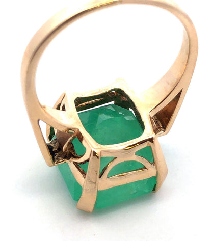 Estate Designer 14K Yellow Gold Emerald Cut Emerald Statement Solitaire Ring