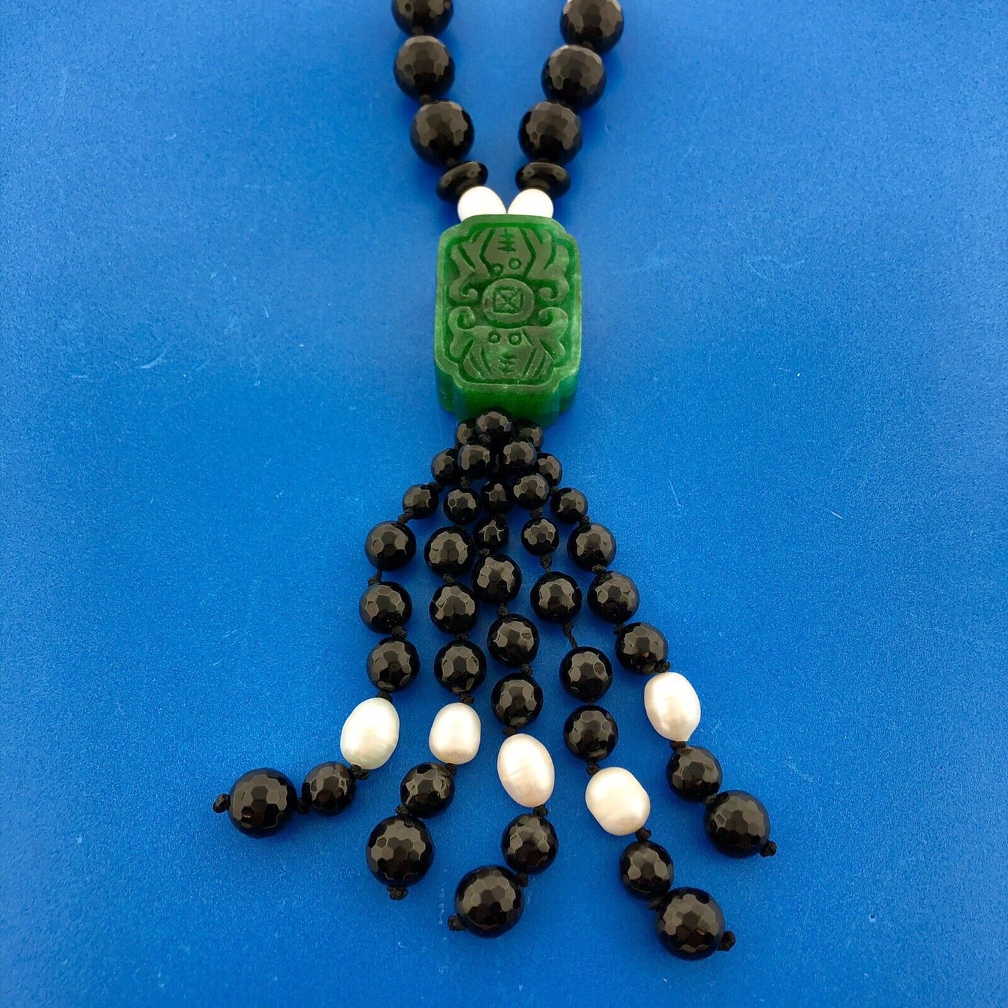 Art Deco Freshwater Pearl Black Jet Bead Carved Jade Jadeite Pendant Necklace