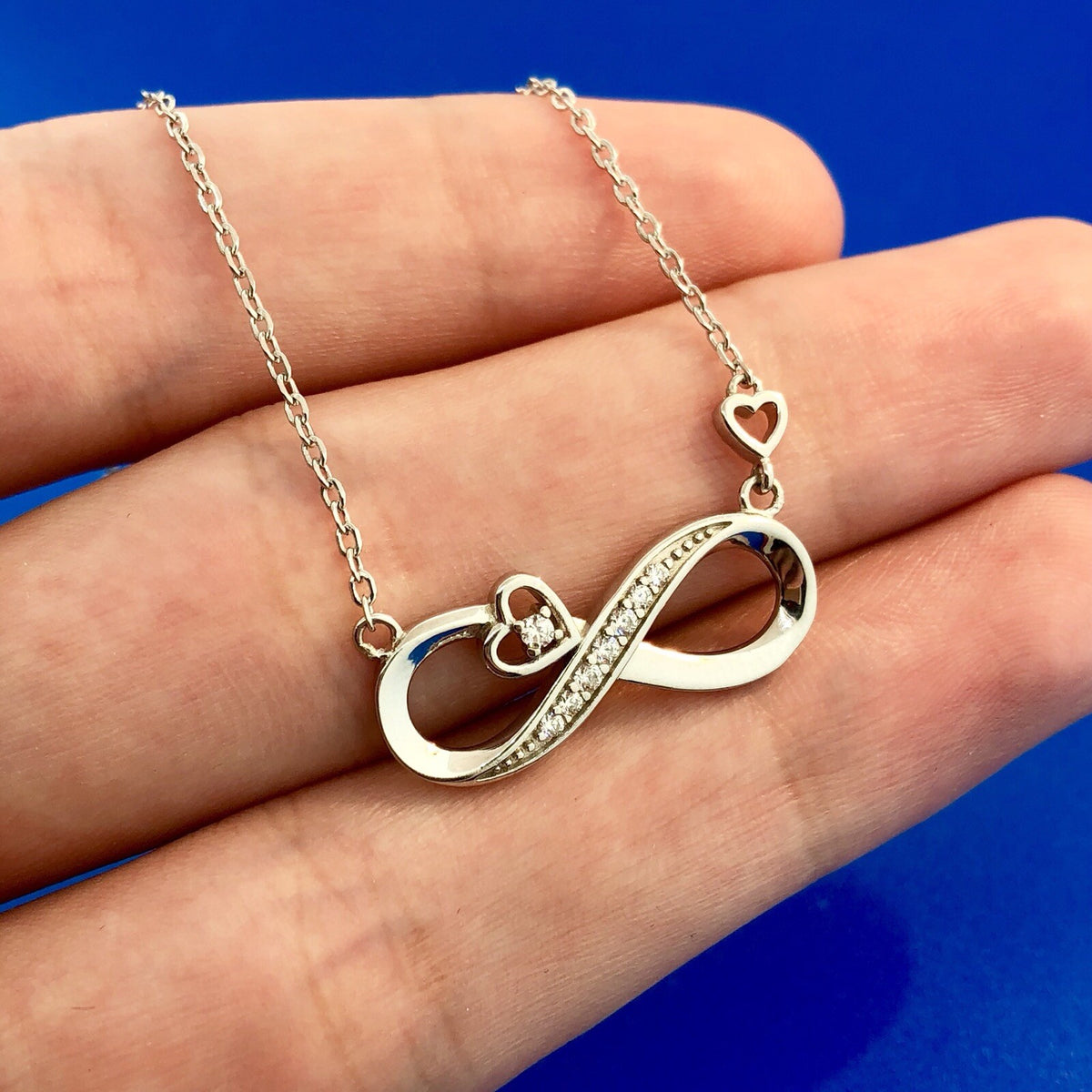 Lovely Sterling Silver 925 Diamond Infinity Eternity Figure 8 Heart Necklace