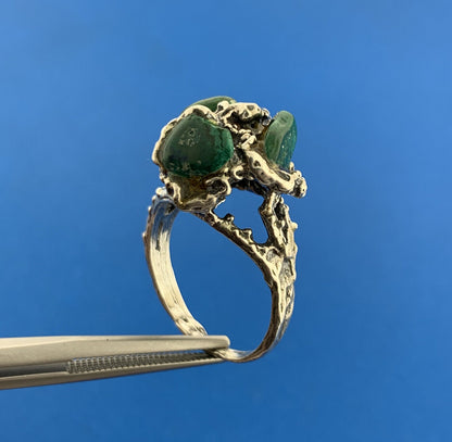 Vintage Artisan Sterling Silver Malachite Hand Wrought Textured Free Form Ring