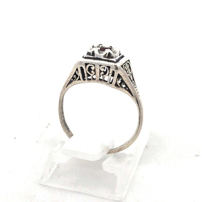 Art Deco 925 Sterling Silver Round Garnet Square Scroll Detail Ring