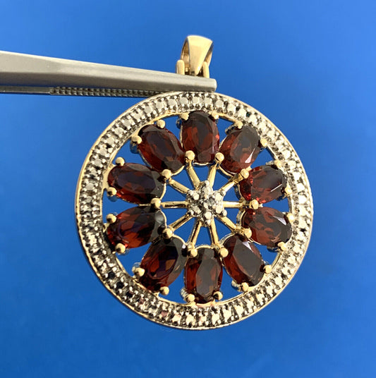 Designer Vermeil 925 Sterling Silver Oval Garnets Diamond Accent Round Pendant